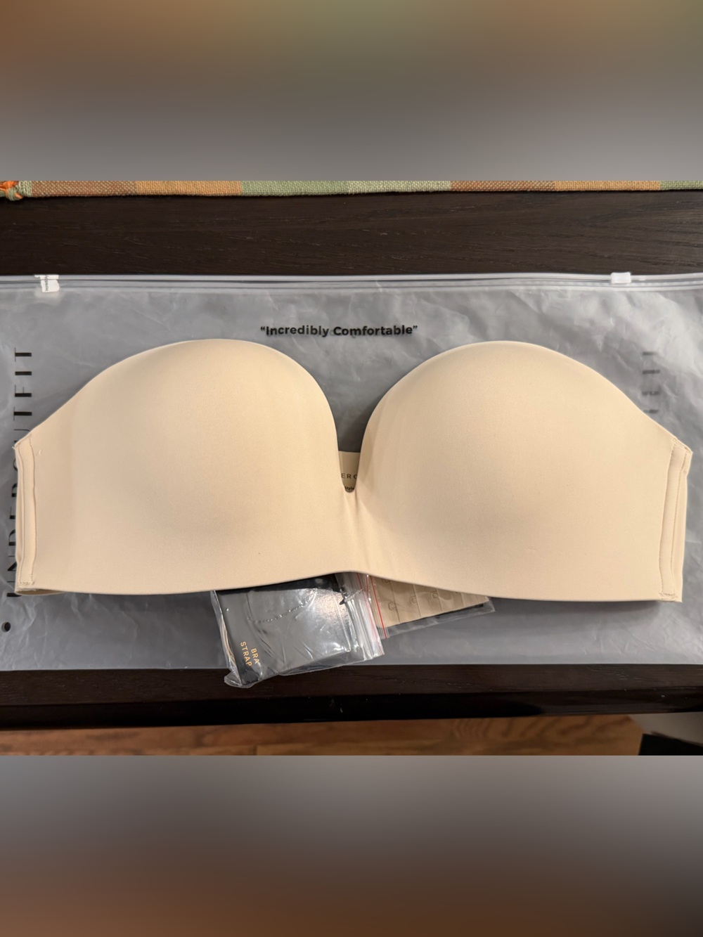 Underoutfit-Strapless Smooth Nude Bra - Invisible Support